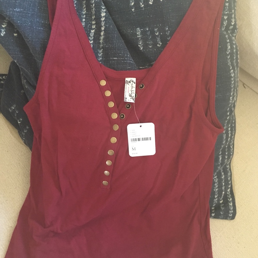 Free people tank!!